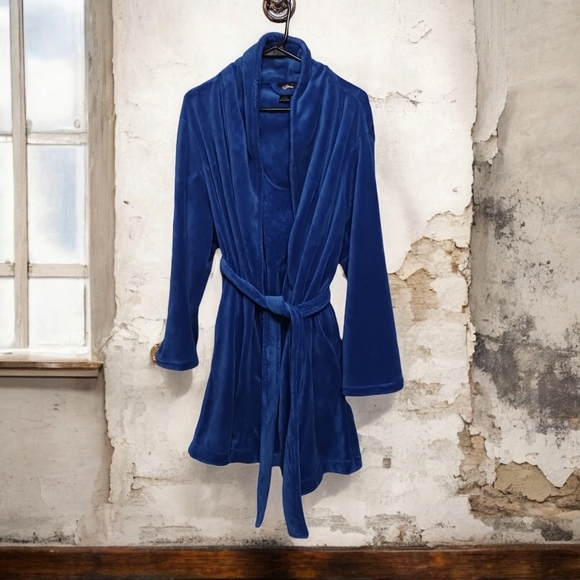 Secret Treasures Woman Size 2X Plus Blue Belted Robe Cozy & Comfy Cozy Weekends - Picture 2 of 6